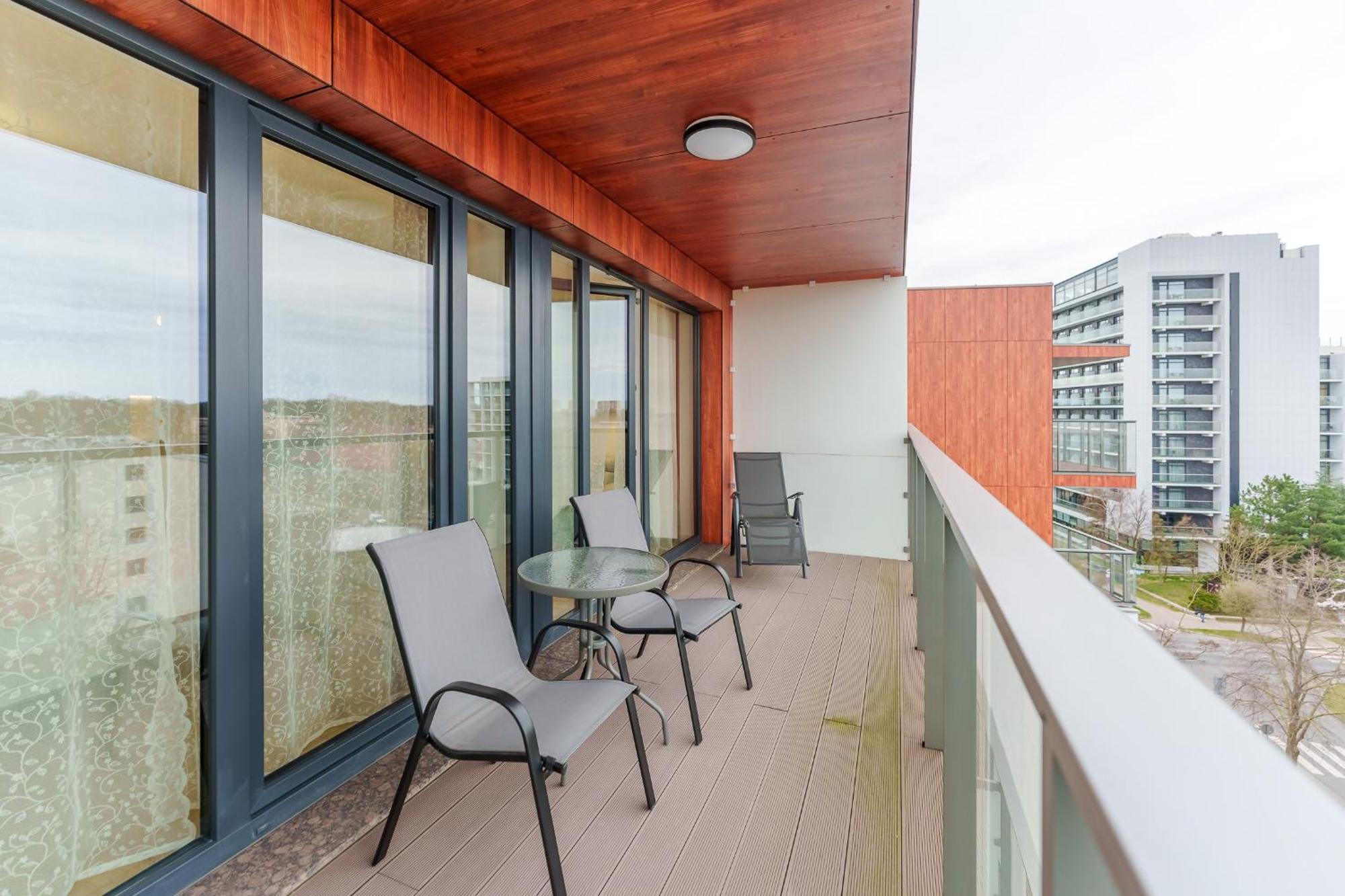 Faro Apartamenty Kasprowicza 20 Basen W Cenie Schwimmbad Im Preis Kolobrzeg Luaran gambar