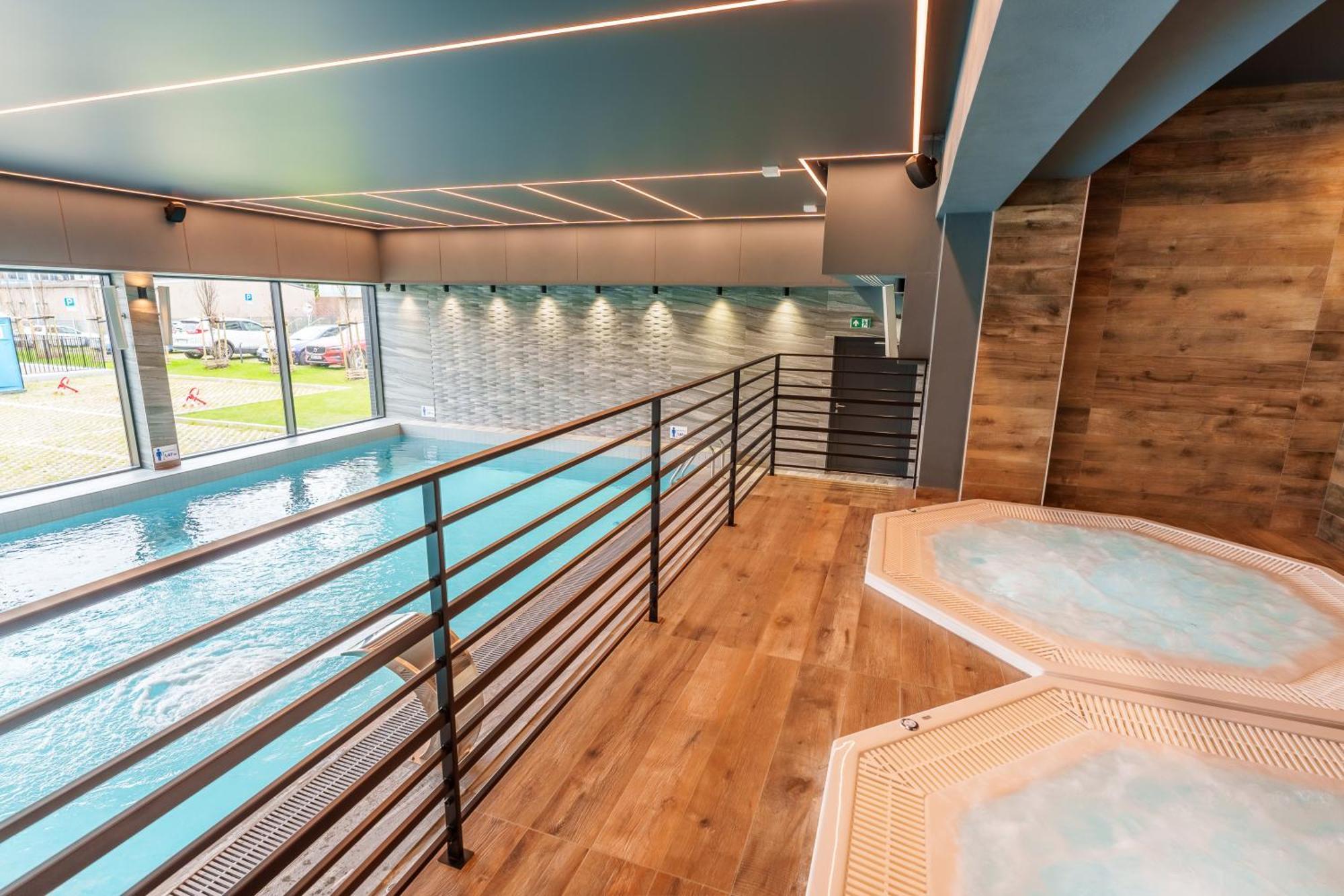Faro Apartamenty Kasprowicza 20 Basen W Cenie Schwimmbad Im Preis Kolobrzeg Luaran gambar